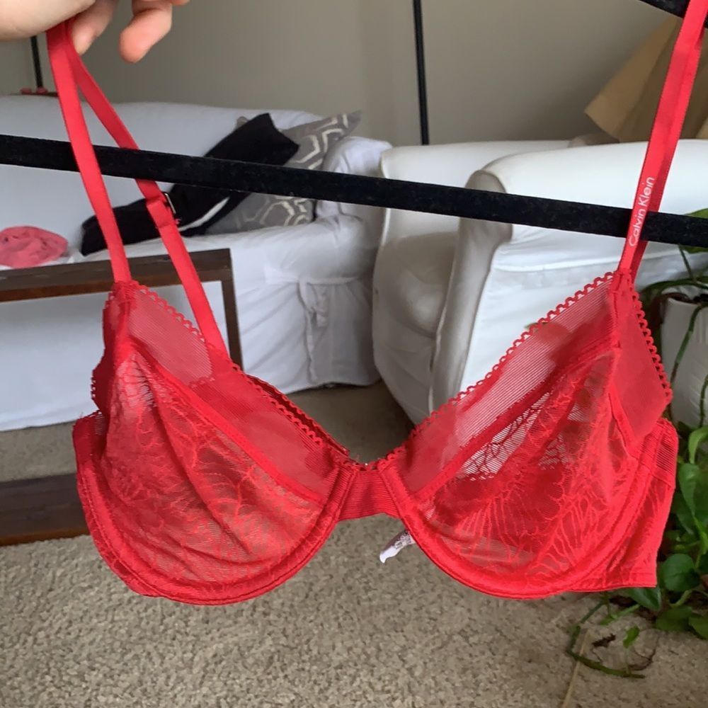 Lace unlined Calvin bra